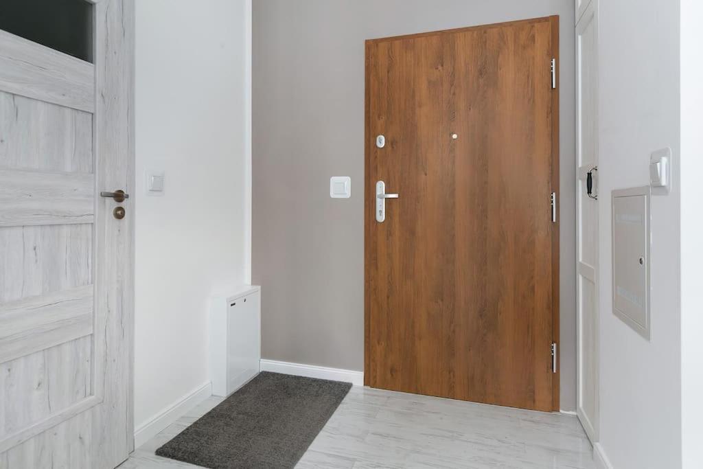 Mieszkanie Blisko Zawiszy Apartment